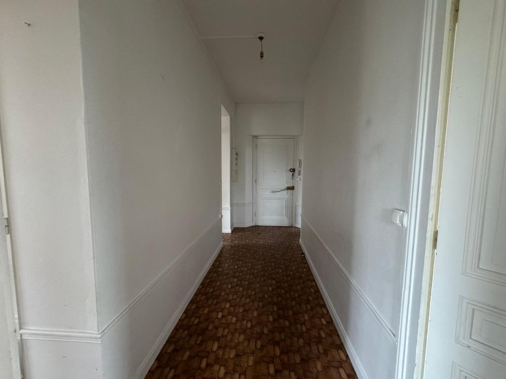 APPARTEMENT T4 A VENDRE - ST ETIENNE Centre Ville - 74.66 m2 - 75 000 &euro;