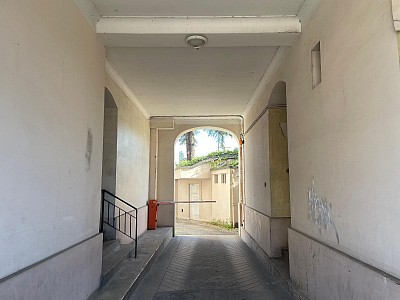 APPARTEMENT T4 A VENDRE - ST ETIENNE Centre Ville - 74.66 m2 - 75 000 &euro;