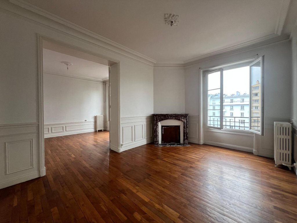 APPARTEMENT T4 A VENDRE - ST ETIENNE - 78 m2 - 75 000 &euro;