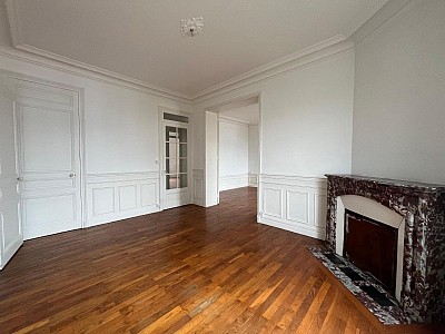 APPARTEMENT T4 A VENDRE - ST ETIENNE - 78 m2 - 75 000 &euro;