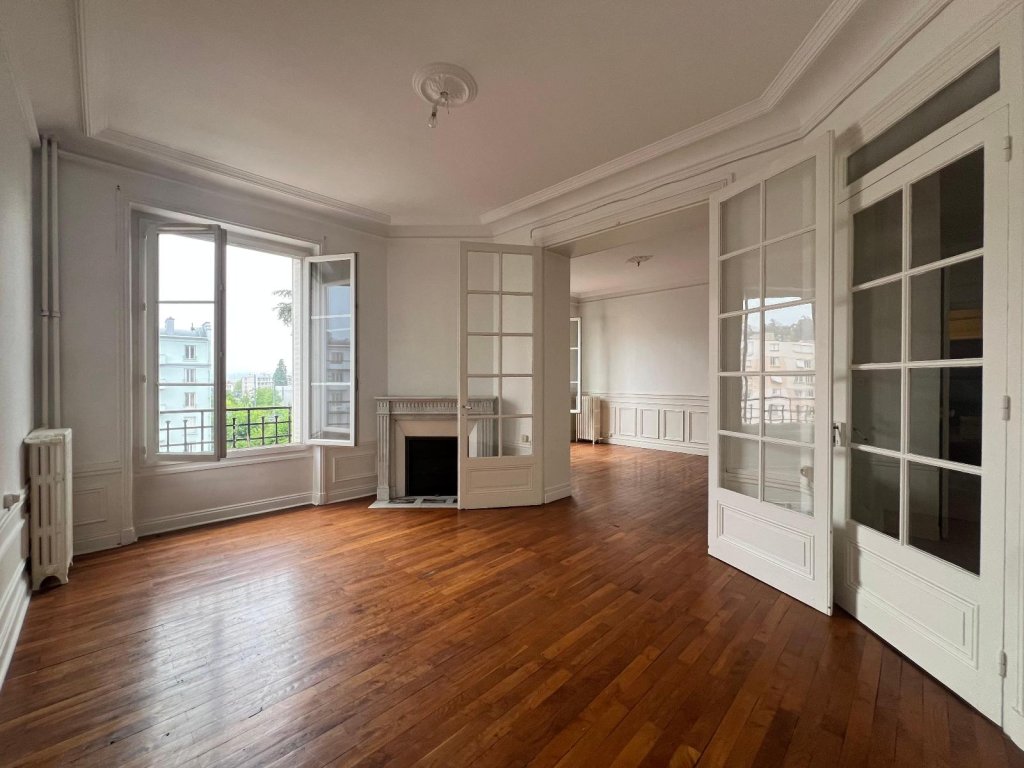 APPARTEMENT T4 A VENDRE - ST ETIENNE - 78 m2 - 75 000 &euro;