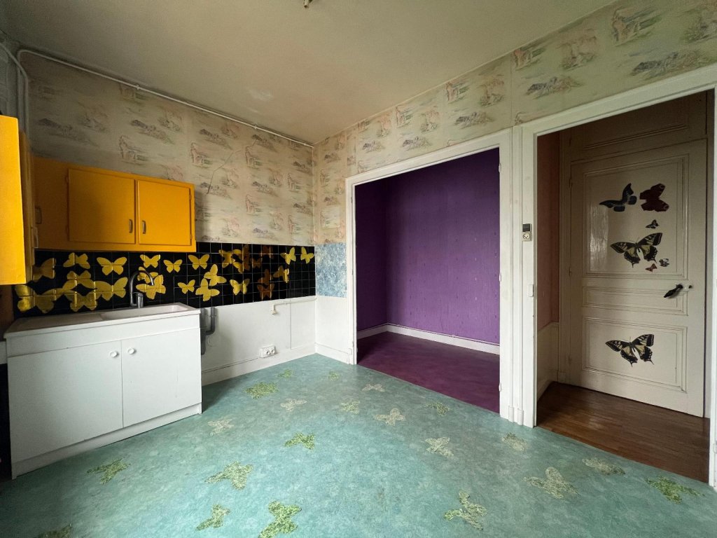 APPARTEMENT T4 A VENDRE - ST ETIENNE - 78 m2 - 69 000 &euro;