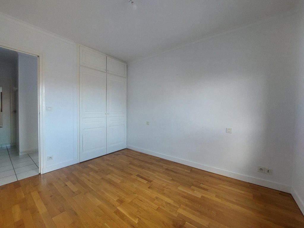 APPARTEMENT T5 A LOUER - LA TALAUDIERE - 96.9 m2 - 945 &euro; charges comprises par mois