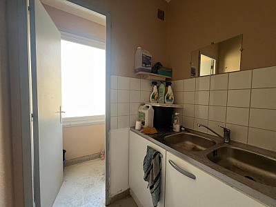 APPARTEMENT T5 A VENDRE - ST ETIENNE - 115 m2 - 139 000 &euro;