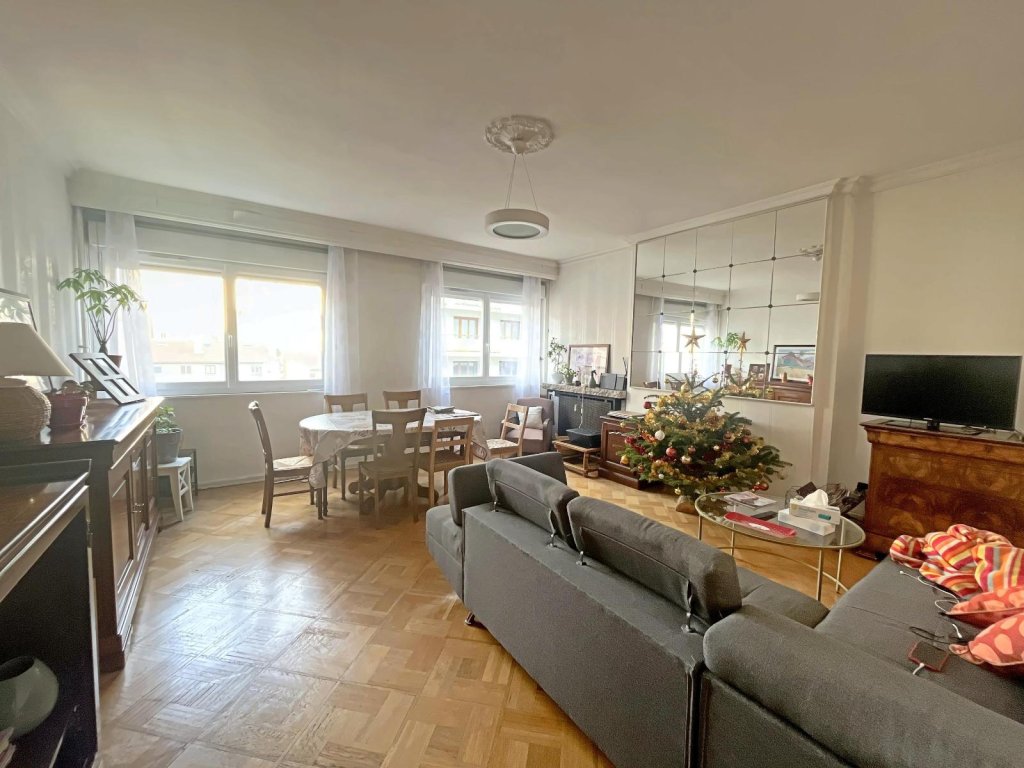 APPARTEMENT T5 A VENDRE - ST ETIENNE - 117 m2 - 135 000 &euro;