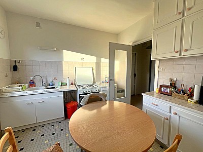 APPARTEMENT T5 A VENDRE - ST ETIENNE - 117 m2 - 135 000 &euro;