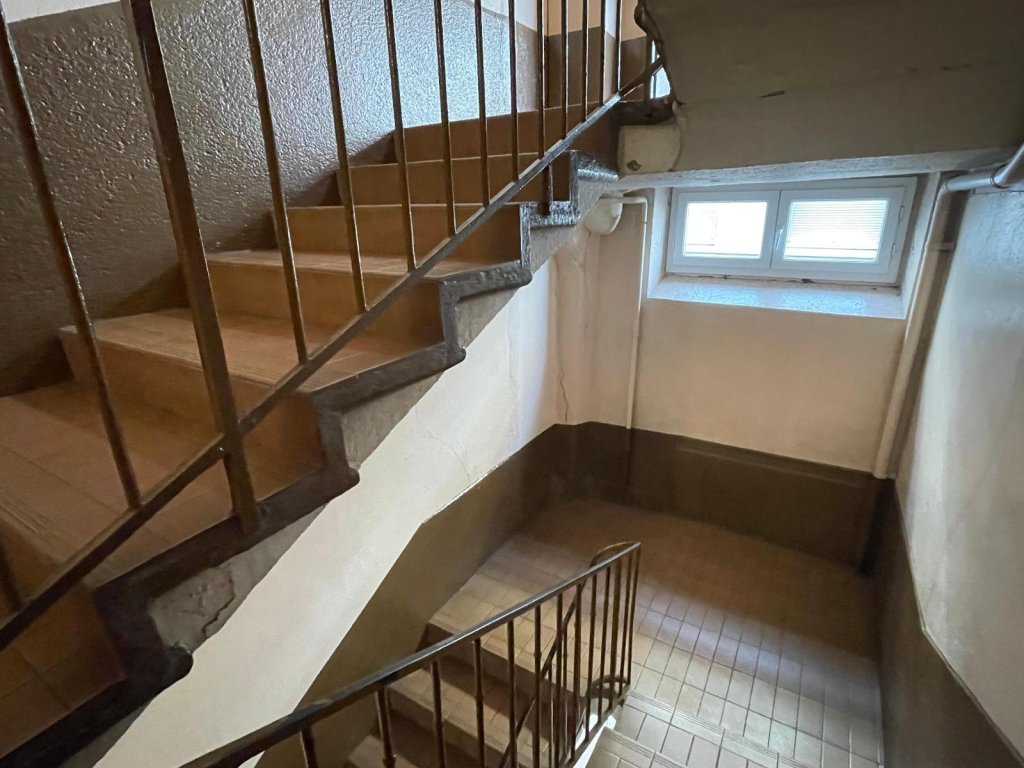 APPARTEMENT T5 A VENDRE - ST ETIENNE Centre Ville - 95.31 m2 - 92 000 &euro;