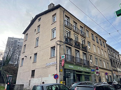 APPARTEMENT T5 A VENDRE - ST ETIENNE Centre Ville - 95.31 m2 - 92 000 &euro;