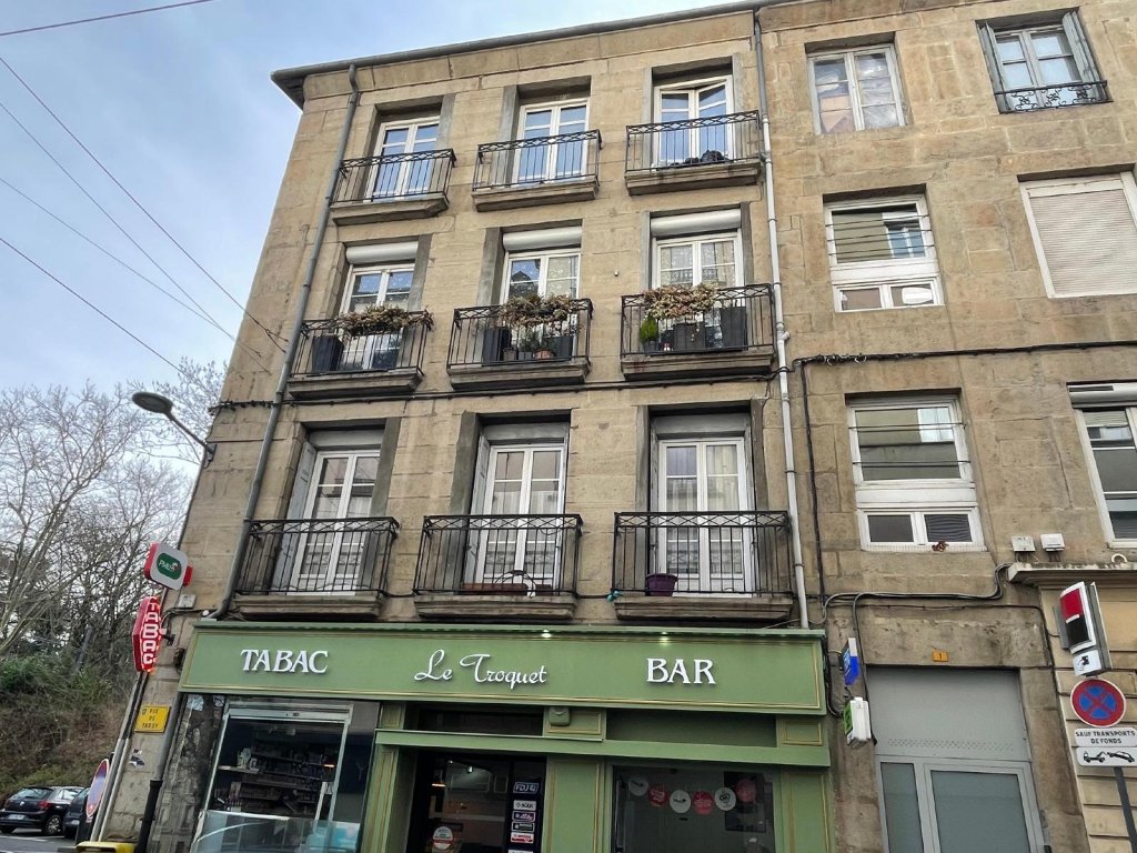 APPARTEMENT T5 A VENDRE - ST ETIENNE Centre Ville - 95.31 m2 - 92 000 &euro;
