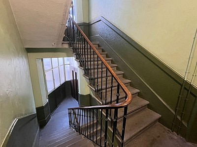 APPARTEMENT T5 A VENDRE - ST ETIENNE - 108 m2 - 95 000 &euro;