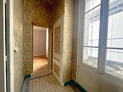 APPARTEMENT T5 A VENDRE - ST ETIENNE - 108 m2 - 95 000 &euro;