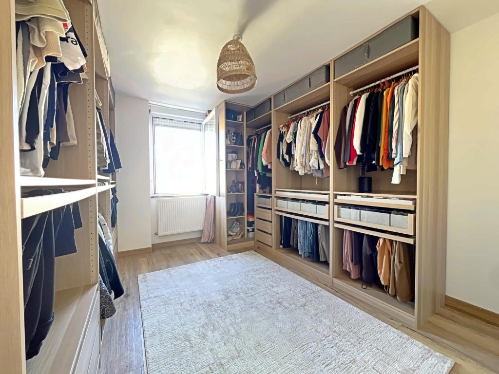 APPARTEMENT T5 A VENDRE - ST ETIENNE - 95 m2 - 179 000 &euro;