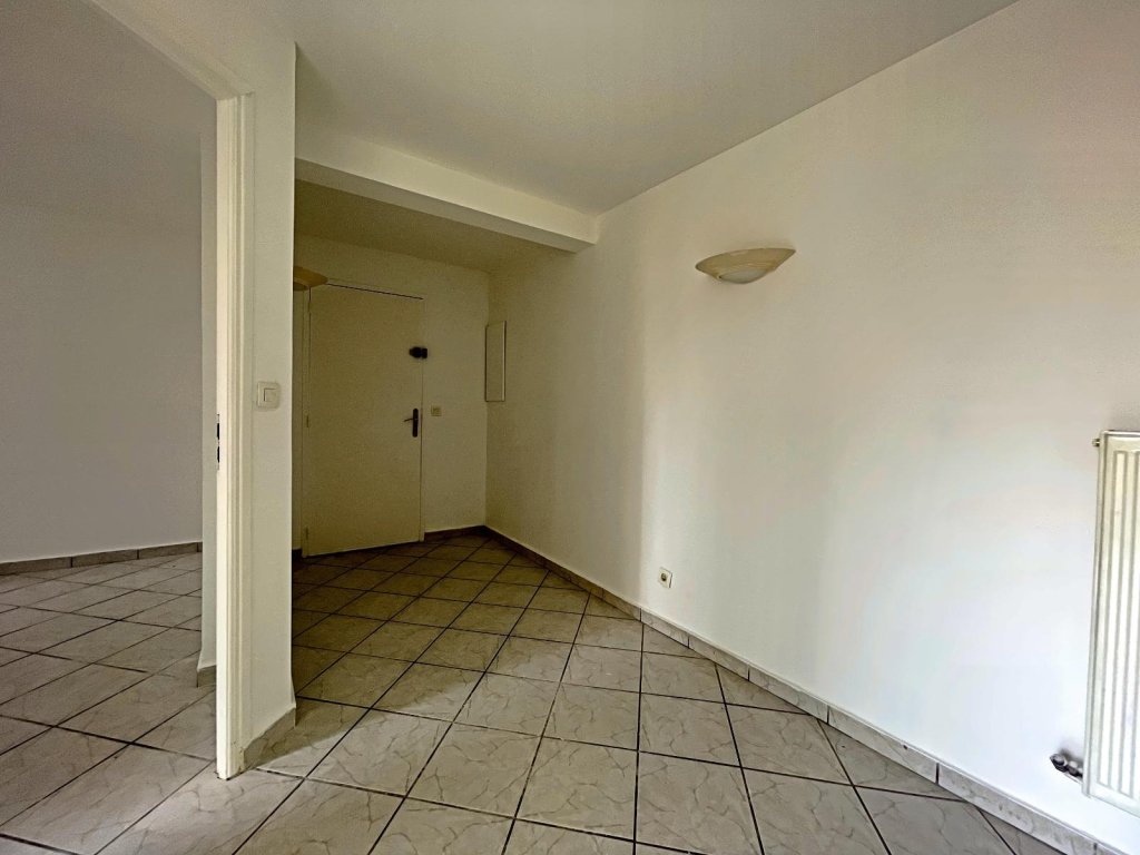 APPARTEMENT T6 A VENDRE - ST ETIENNE - 129 m2 - 135 000 &euro;
