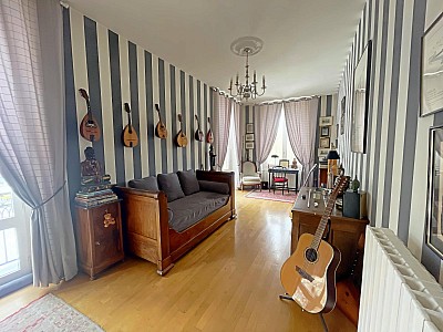 APPARTEMENT T6 A VENDRE - ST ETIENNE Centre Ville - 186.29 m2 - 250 000 &euro;
